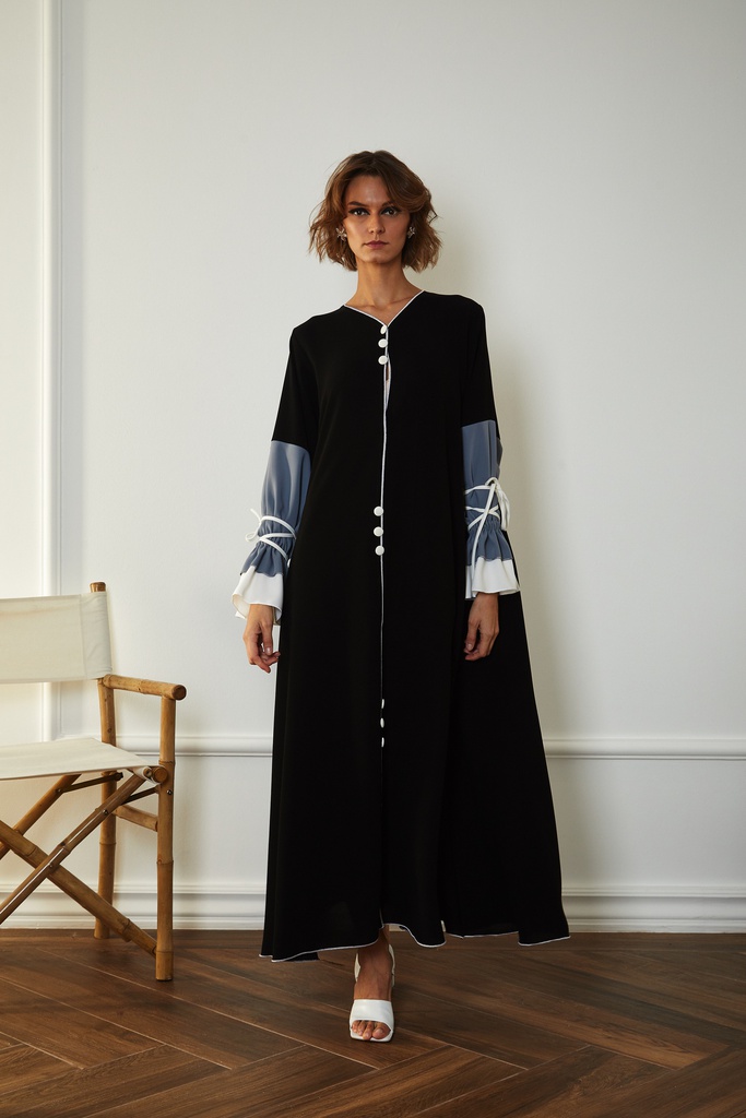 The Knotted sleeves